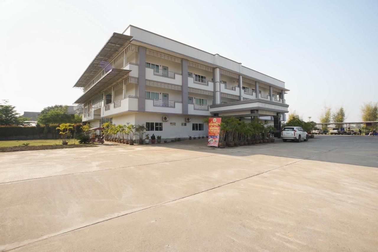 Oyo 75394 Sakthong Grand Hotel Chiang Khong Ngoại thất bức ảnh