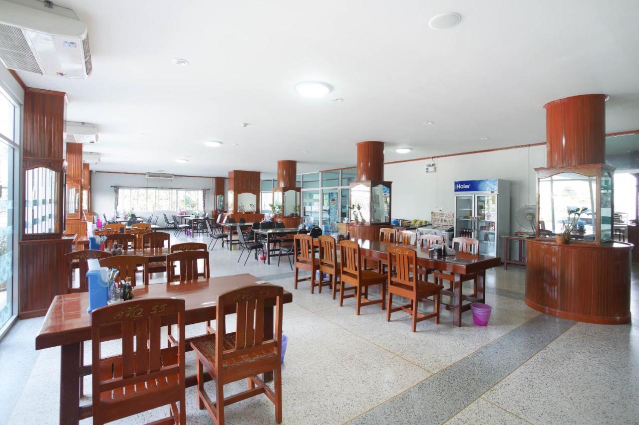 Oyo 75394 Sakthong Grand Hotel Chiang Khong Ngoại thất bức ảnh