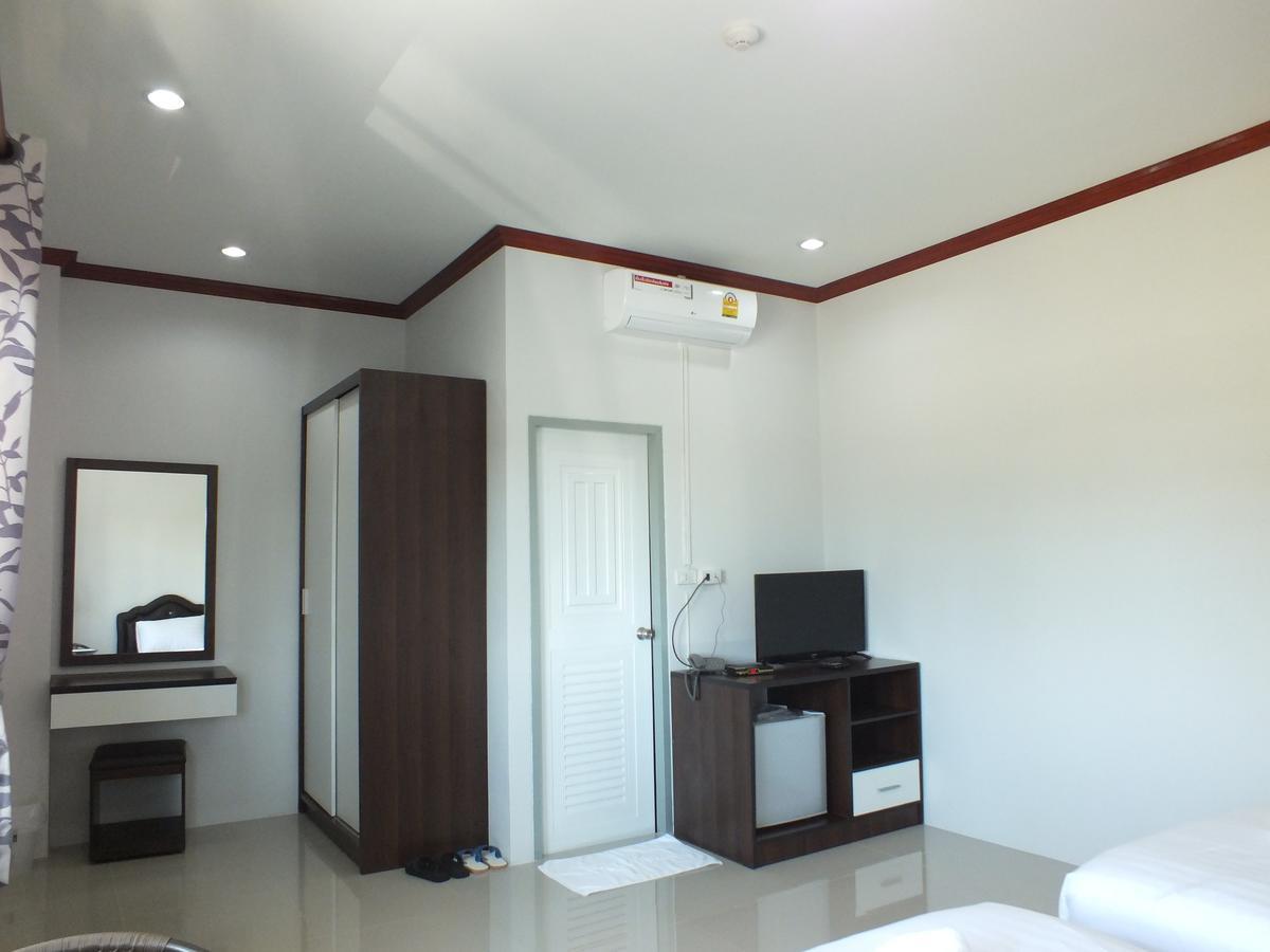 Oyo 75394 Sakthong Grand Hotel Chiang Khong Ngoại thất bức ảnh